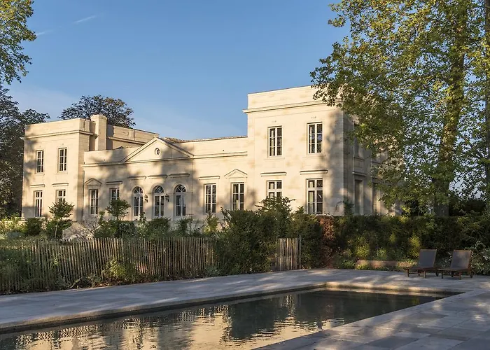 La Chartreuse Haut-bailly - Anciennement Chateau Le Pape Léognan