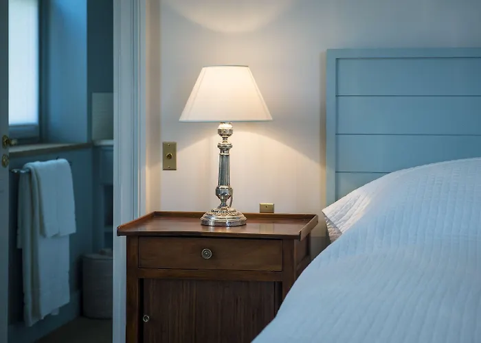 Bed & Breakfast La Chartreuse Haut-bailly - Anciennement Chateau Le Pape 4*