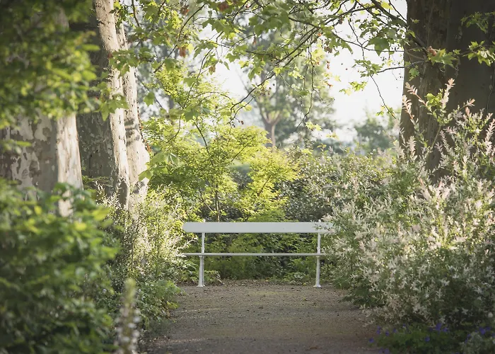 La Chartreuse Haut-bailly - Anciennement Chateau Le Pape Bed & Breakfast